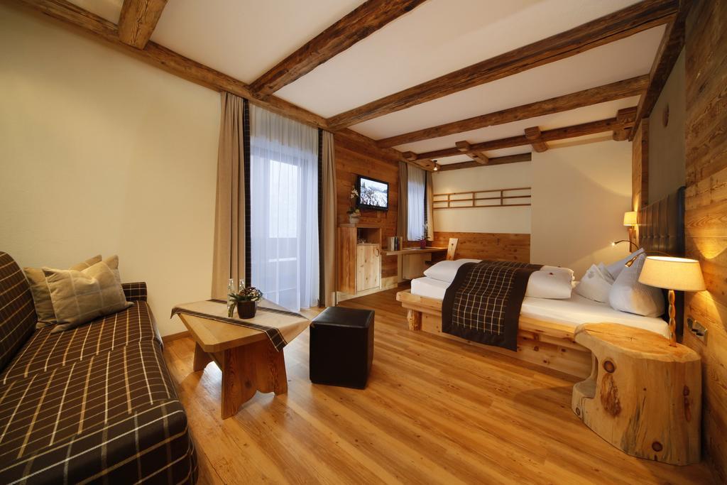 Hotel Plunhof リダンナ エクステリア 写真