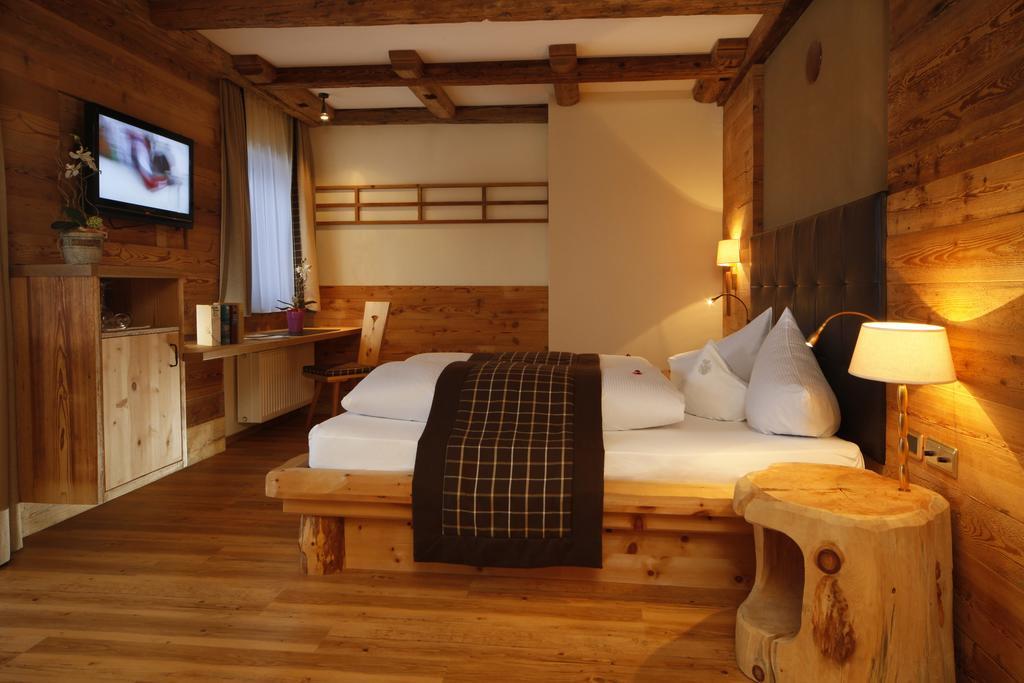 Hotel Plunhof リダンナ エクステリア 写真