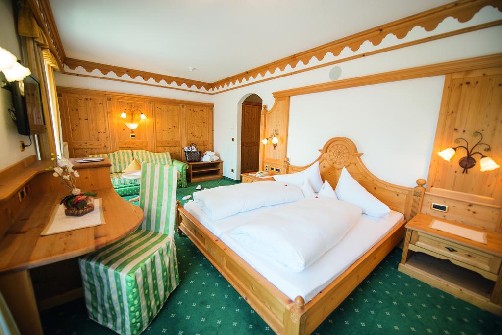 Hotel Plunhof リダンナ エクステリア 写真