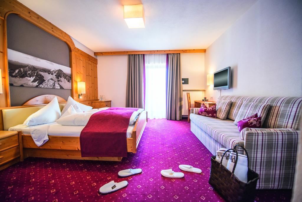 Hotel Plunhof リダンナ エクステリア 写真